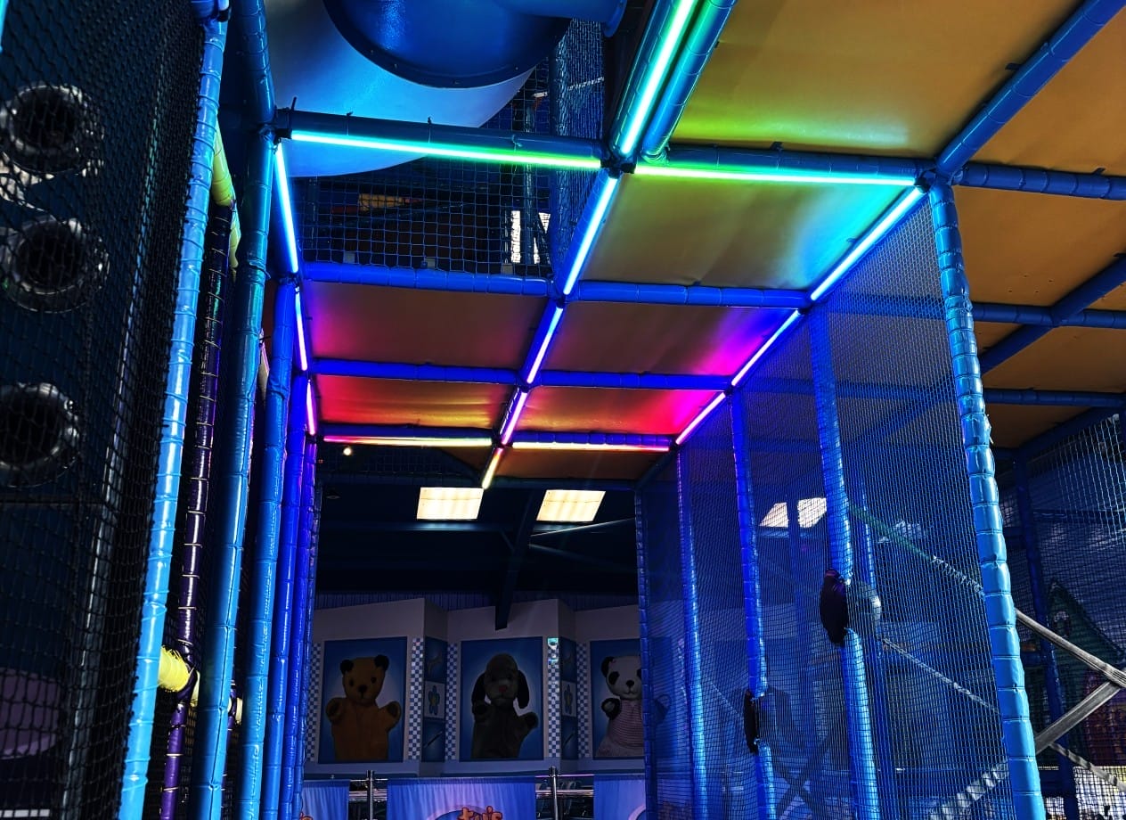 Tunnel lit edited (1)